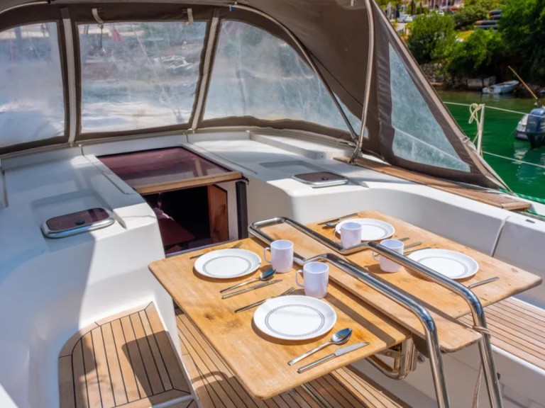 Sailboat rental in Fethiye - Hanse Hanse 445