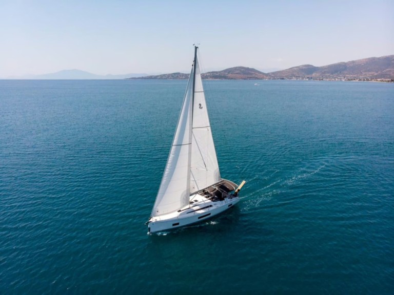 Rent a Bénéteau Oceanis 46.1 Deme of Volos