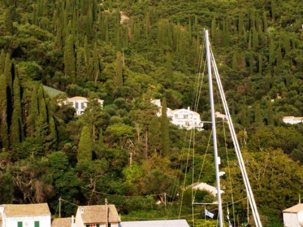 Bareboat Rental Sailboat Hanse with a boat licence