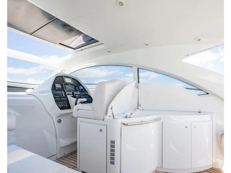 Yacht charter Olbia cheap Pershing 50.1