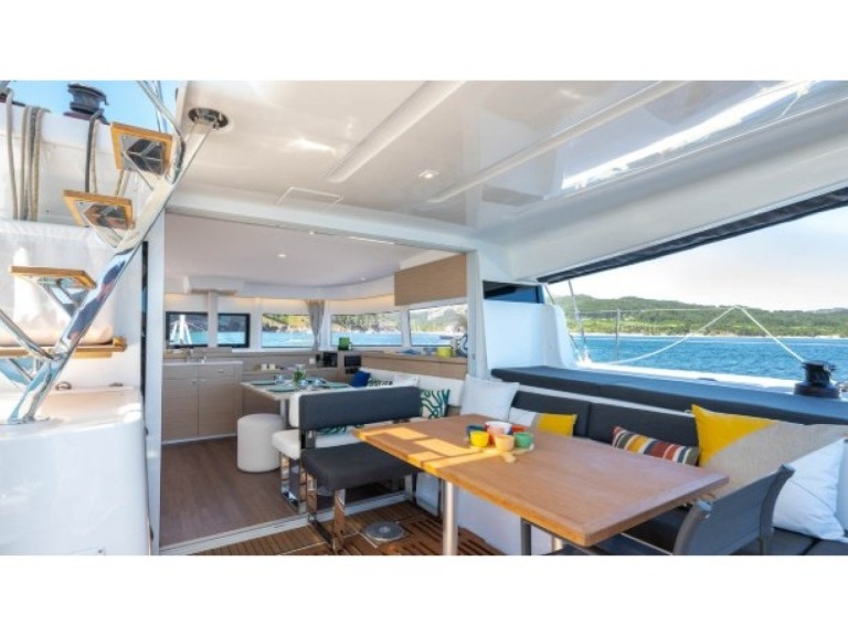 Lagoon Lagoon 43 - OWNER VERSION charter bareboat or captained in  Sukošan