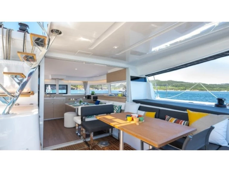 Lagoon Lagoon 43 - OWNER VERSION charter bareboat or captained in  Sukošan