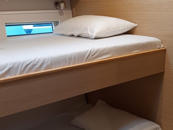 Rent a D&D Yacht D&D Kufner 54.2 Trogir