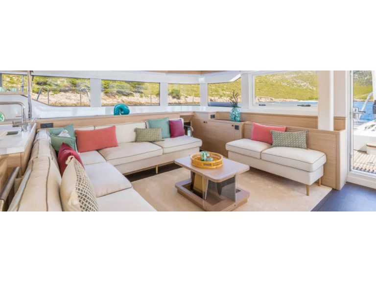 Catamaran rental in Kaštel Gomilica - Lagoon Lagoon 60