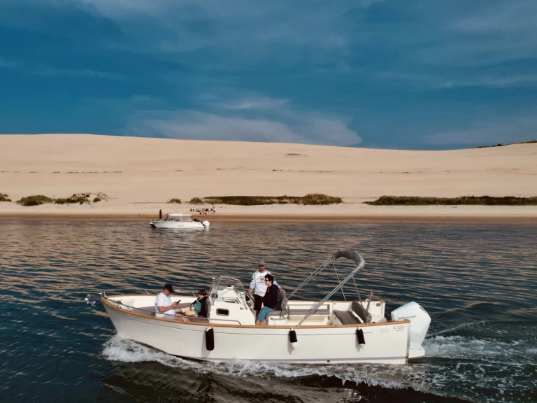 Rent a Rhea RHEA 27 Lège-Cap-Ferret