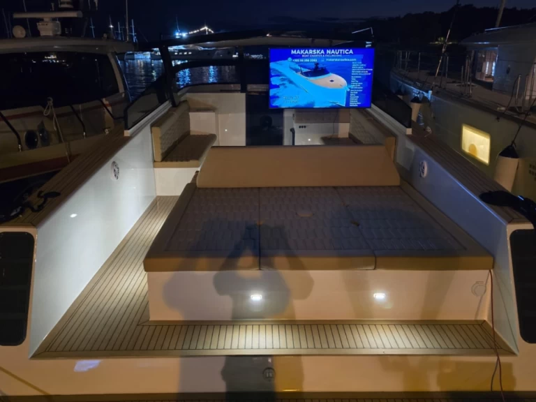 Motorboat rental in Makarska - Felix 37 Felix 37