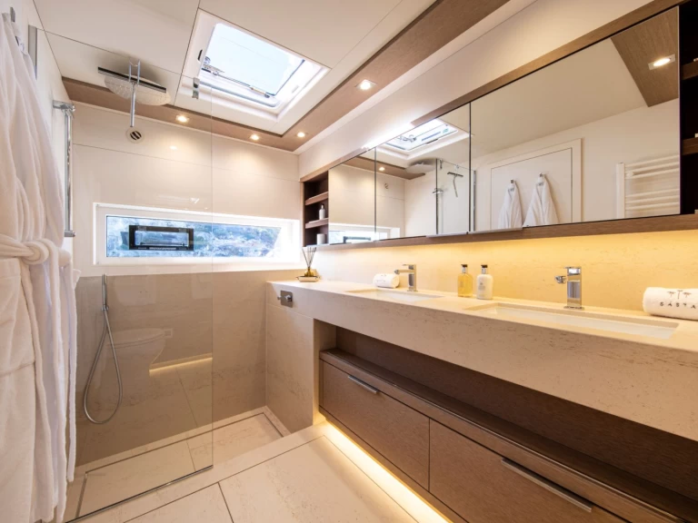 Lagoon Lagoon Seventy 8 charter bareboat or captained in  Palma de Mallorca