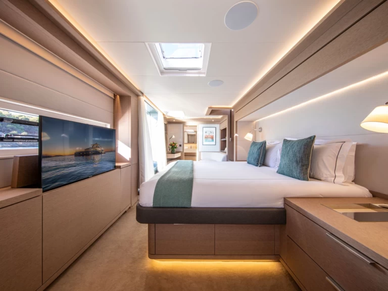 Boat rental Lagoon Lagoon Seventy 8 in Palma de Mallorca on Samboat