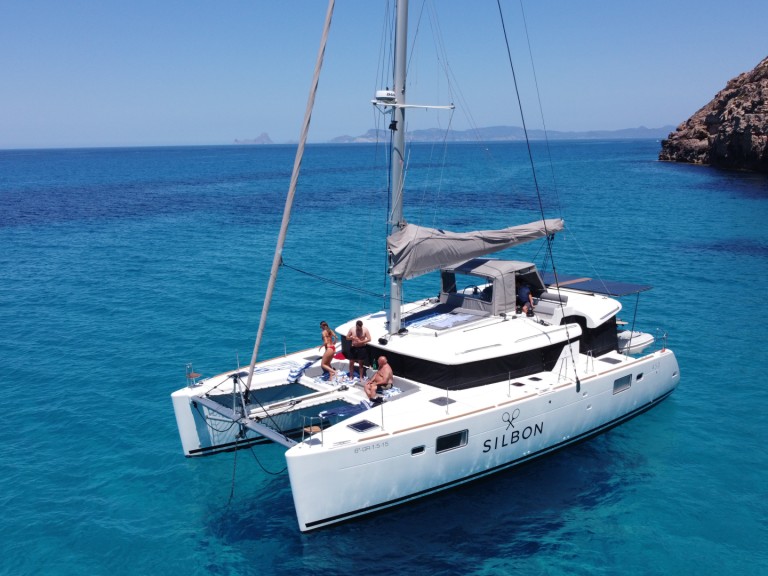 Yacht charter Santa Eulària des Riu cheap Lagoon 450