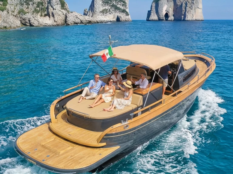 Rent a Nautica Esposito Positano 32 Amalfi