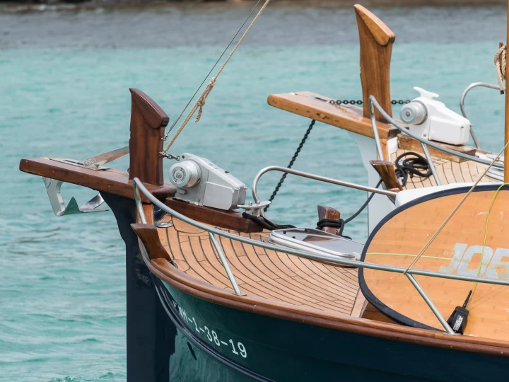 Capeador llaut menorquin charter bareboat or captained in  Mahón