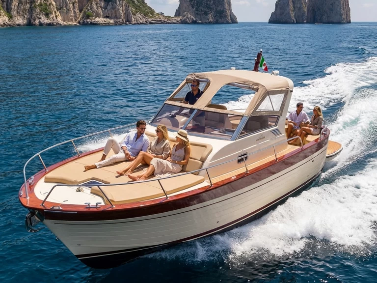 Gozzo Jeranto 8 Open in Positano on SamBoat