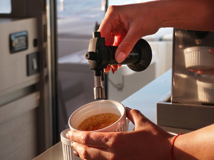 Rent a Leopard Leopard 50 Sukošan