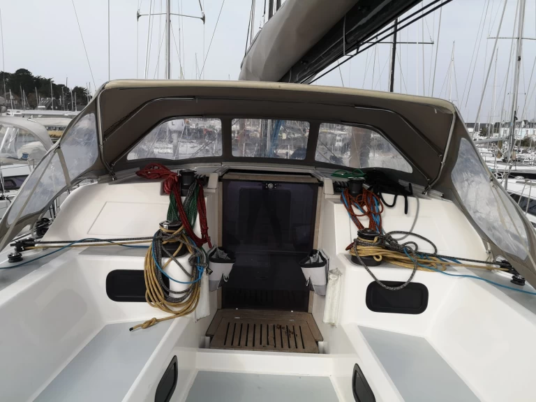 Yacht charter Arzon cheap RM 12.70