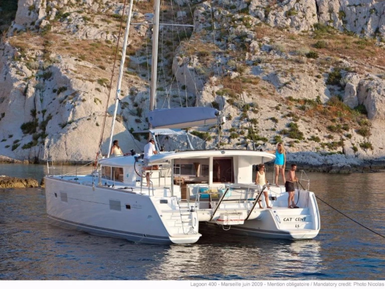 Bareboat Rental Catamaran Lagoon with a boat licence