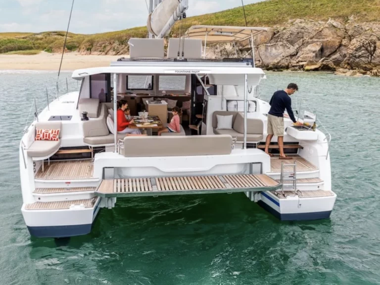 Boat rental 1 FP NEW 41 in Ajaccio on Samboat