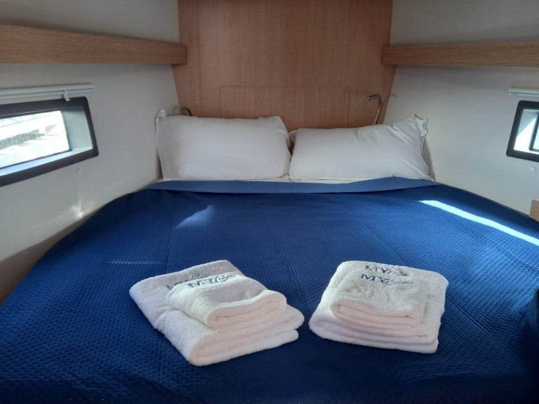 Yacht charter Cecina cheap Bavaria C42