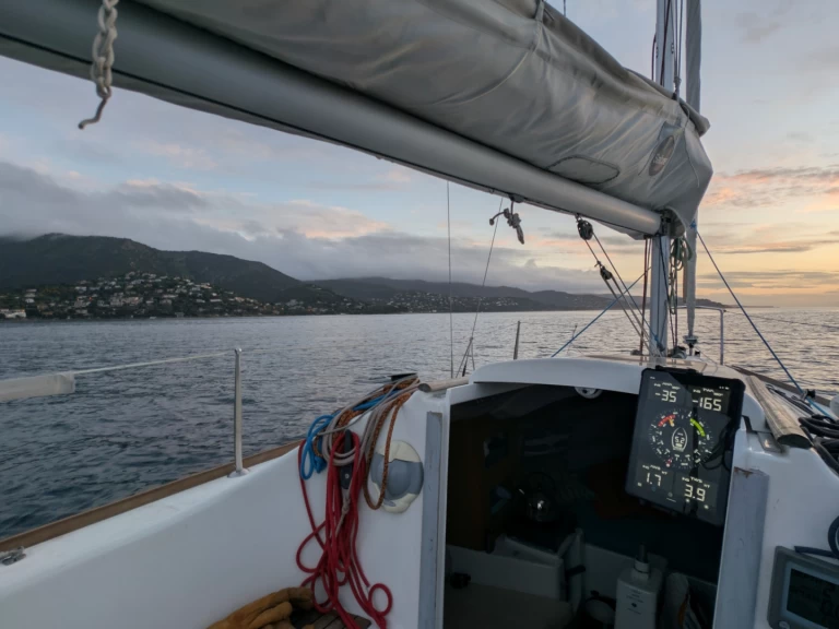 Boat rental Bénéteau First 21.7 S in Port Fréjus on Samboat