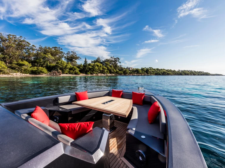 Motorboat for rent Monaco at the best price