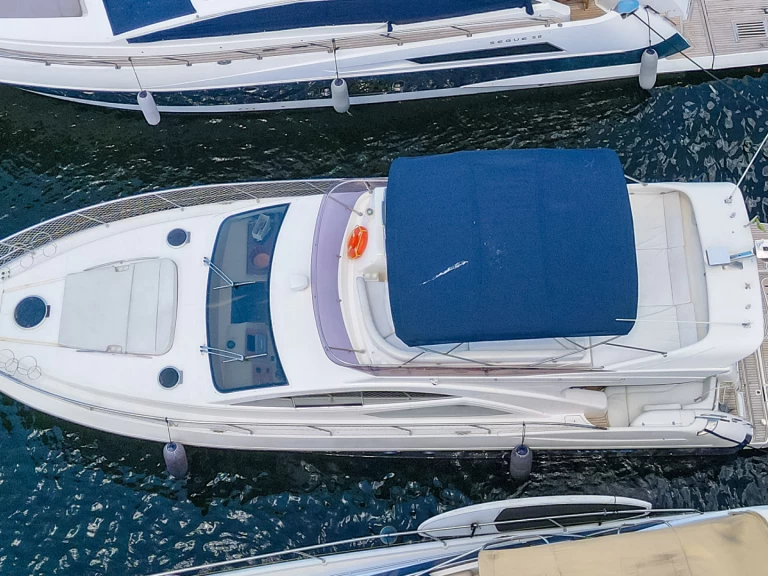 Motorboat rental in Rio de Janeiro (state) - PHANTOM 500