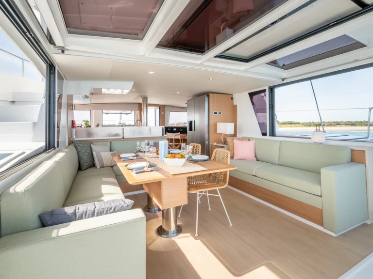 Catamaran rental in Saint-Mandrier-sur-Mer - Bali Bali 4.6