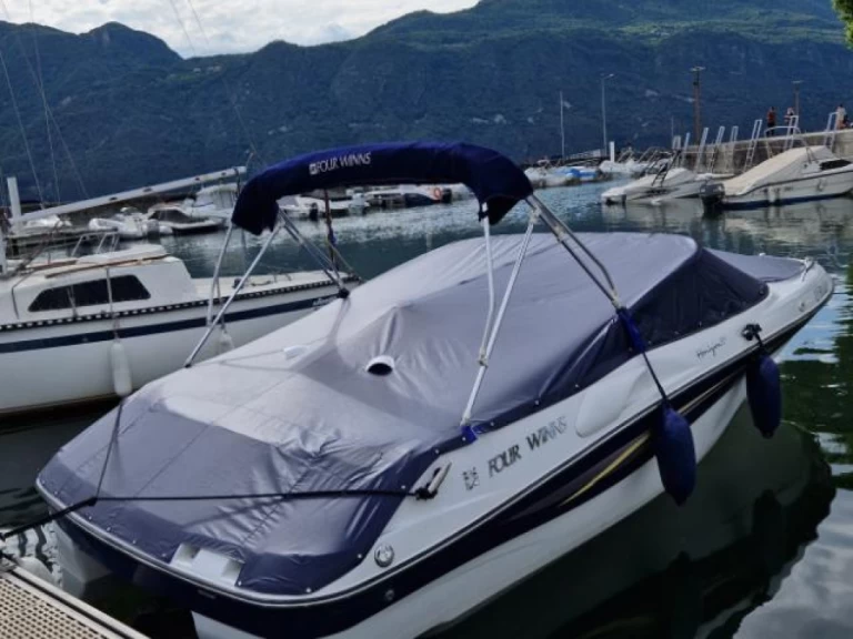 Motorboat for rent Aix-les-Bains at the best price