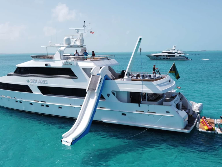 Yacht charter Saint Martin cheap SEA AXIS