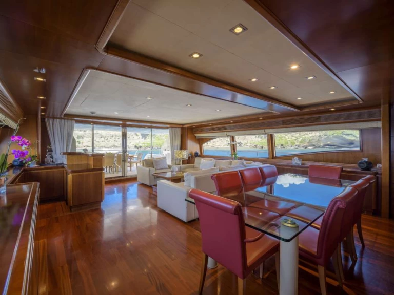Bareboat Rental Luxury Yacht Custom Line with a boat licence