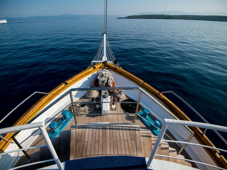 Bareboat Rental Luxury Yacht  Custom Built Aluminum Cutter with a boat licence
