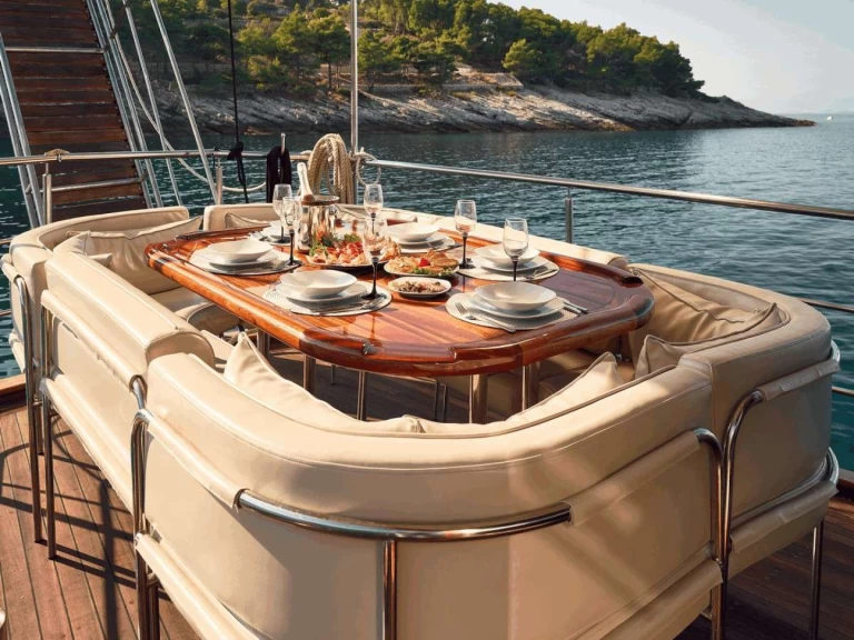 Rent a  Custom Built Aluminum Cutter TREBENNA Croatia