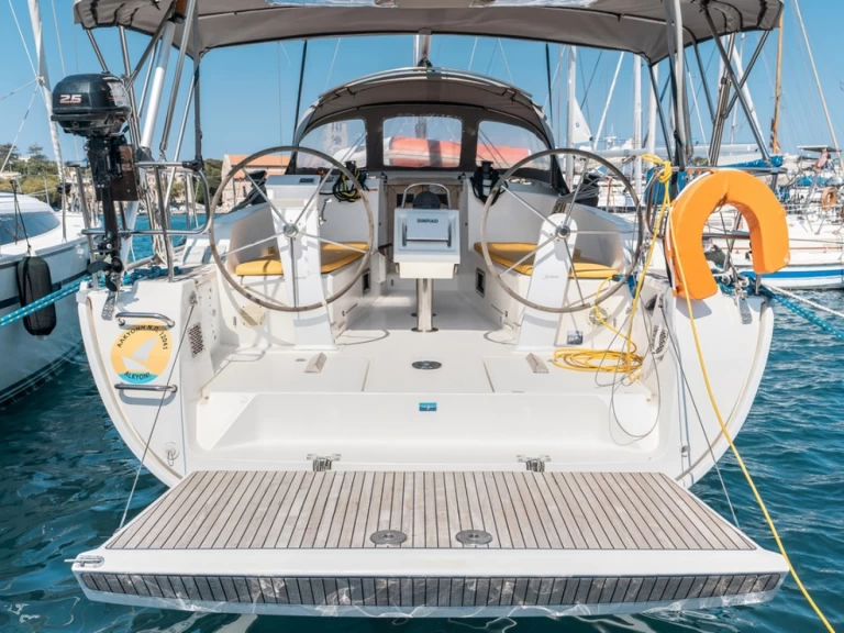 Yacht charter Rhodes (City) cheap Cruiser 41