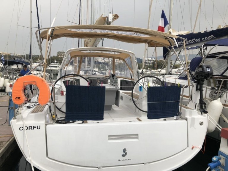Sailboat rental with or without captain Bénéteau Alimos