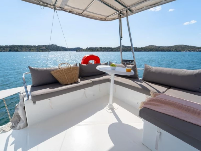Catamaran rental with or without captain Fountaine Pajot Saint-Raphaël