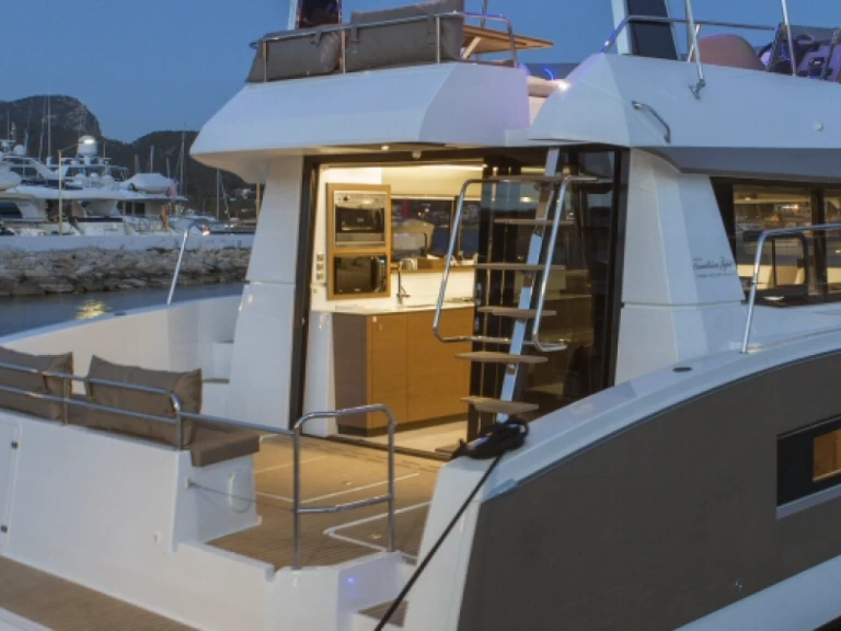 Motorboat rental in Biograd na Moru - Fountaine Pajot Fountaine Pajot MY 37