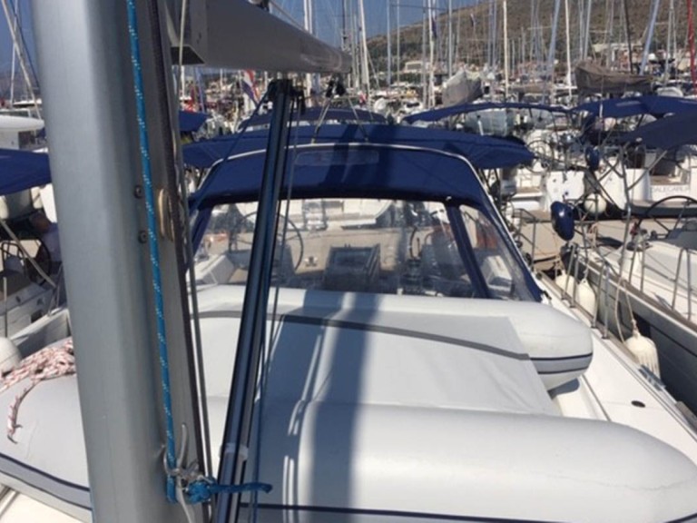 Bénéteau Oceanis 48 in Lidingö on SamBoat