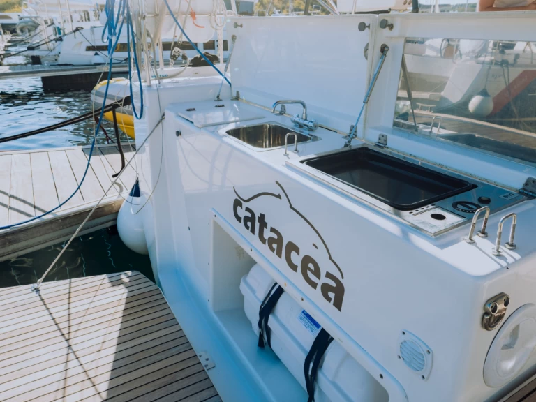 Sailboat rental in Primošten - Dufour Dufour 430