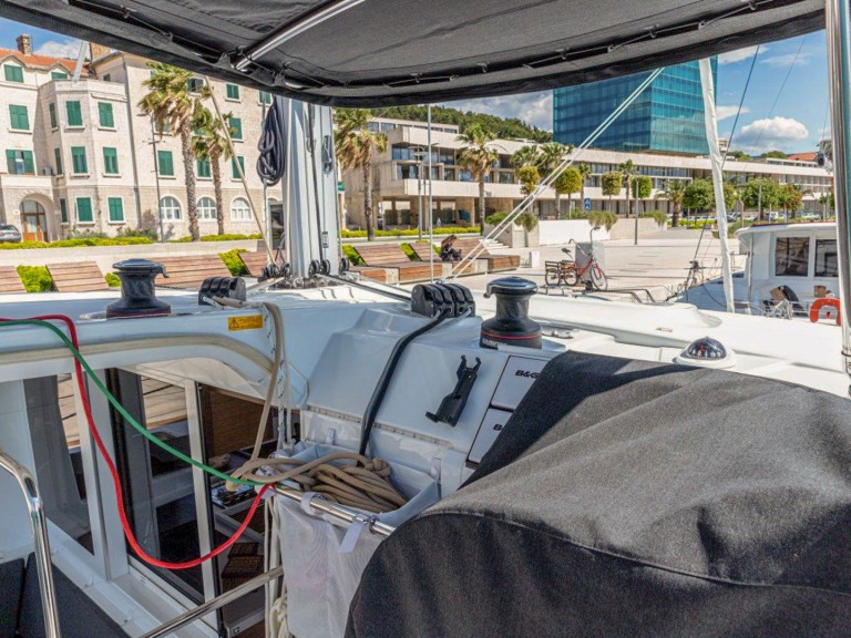 Rent a Lagoon Lagoon 40 Komolac