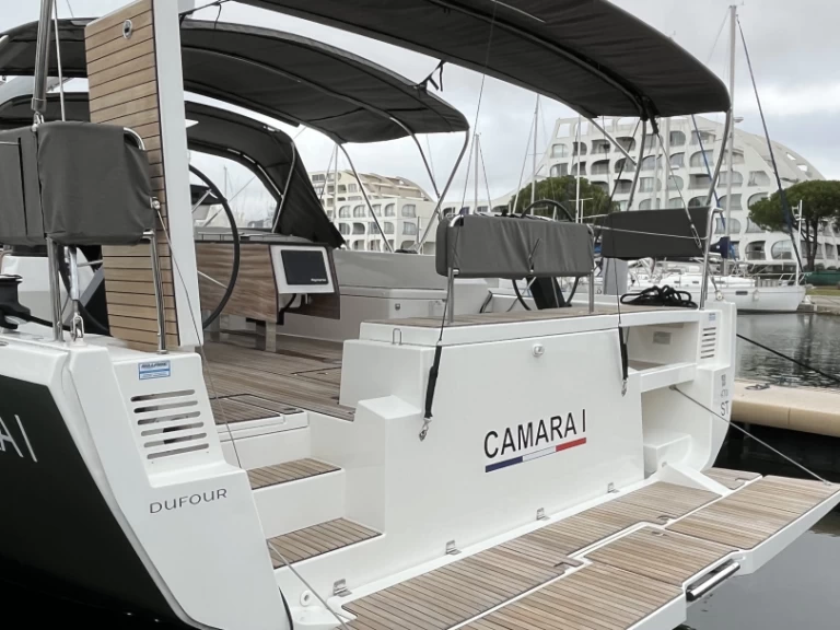 Sailboat rental with or without captain Dufour Port-Camargue
