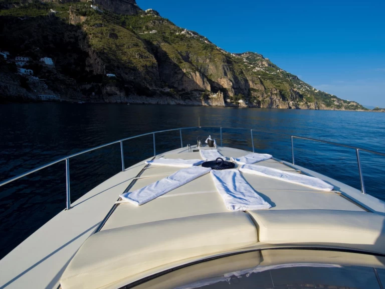 Motorboat rental with or without captain Baia Positano