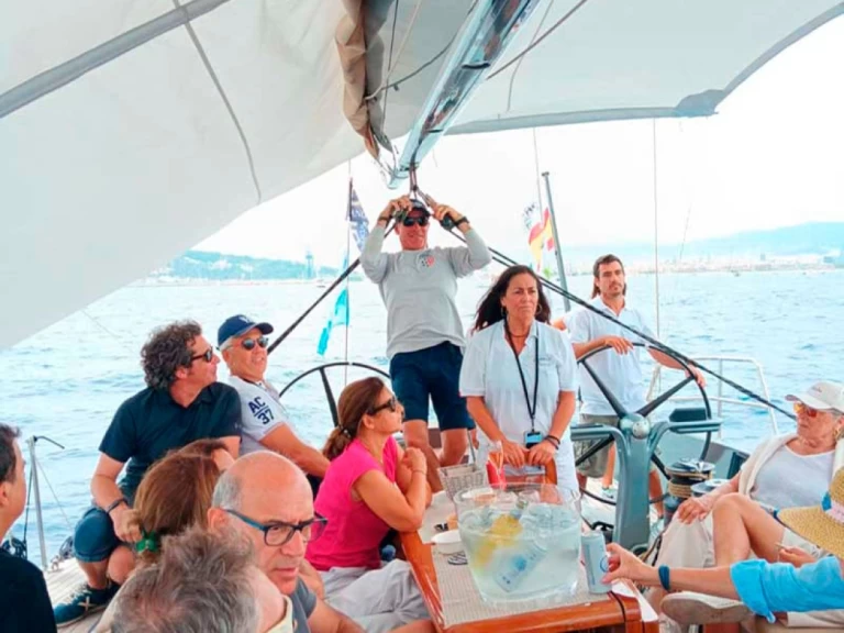Sailboat rental with or without captain Maxi Barcelona