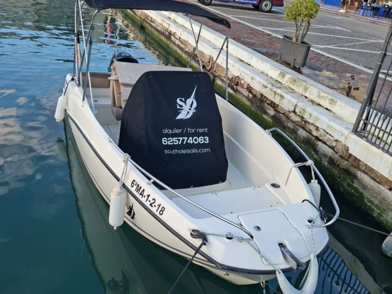 Motorboat for rent Estepona at the best price