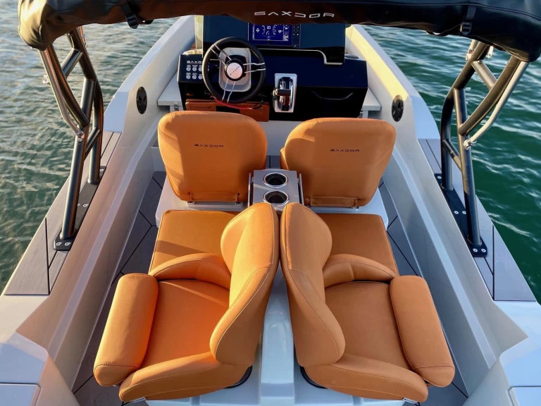 Saxdor Saxdor 200  in Puerto deportivo Marina Rubicon on SamBoat