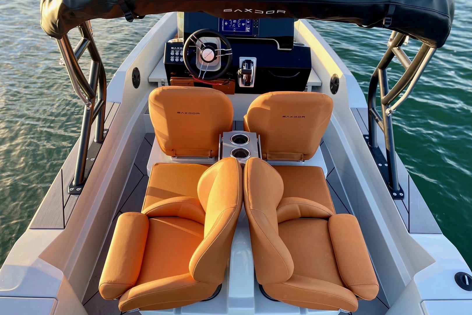 Saxdor Saxdor 200  in Puerto deportivo Marina Rubicon on SamBoat