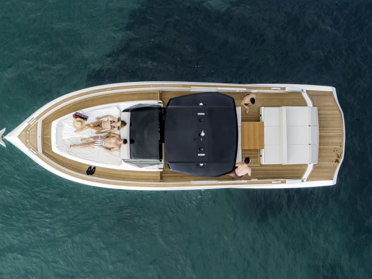 Yacht charter Lagos cheap 377 Coupe