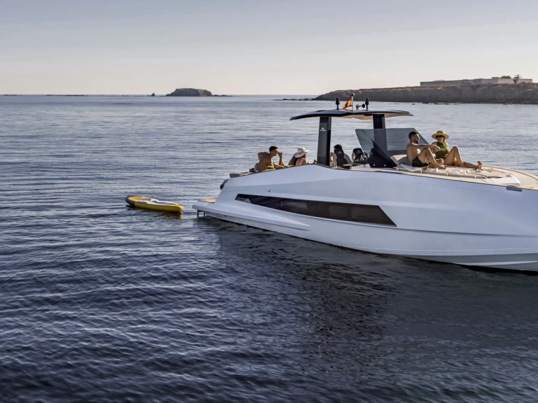 Motorboat rental in Lagos - Astondoa 377 Coupe