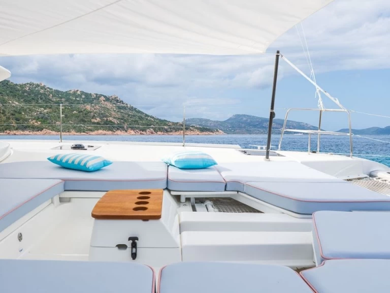 Yacht charter Nisida cheap Lagoon 46 Iconic