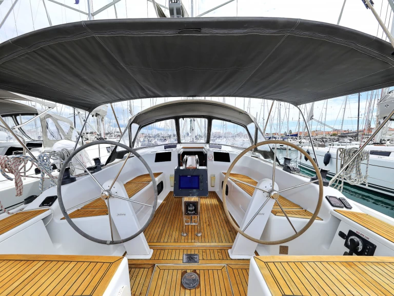 Sailboat for rent Biograd na Moru at the best price