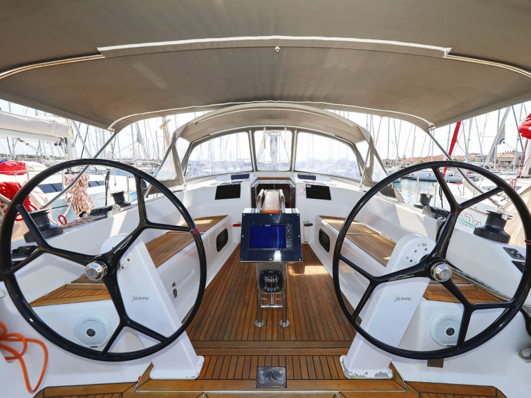 Hanse Hanse 415 in Biograd na Moru on SamBoat