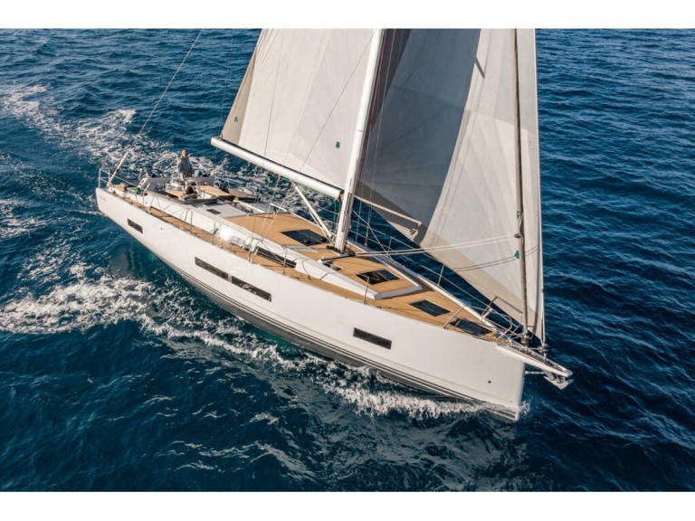 Sailboat rental in Altefähr - Hanse Hanse 460
