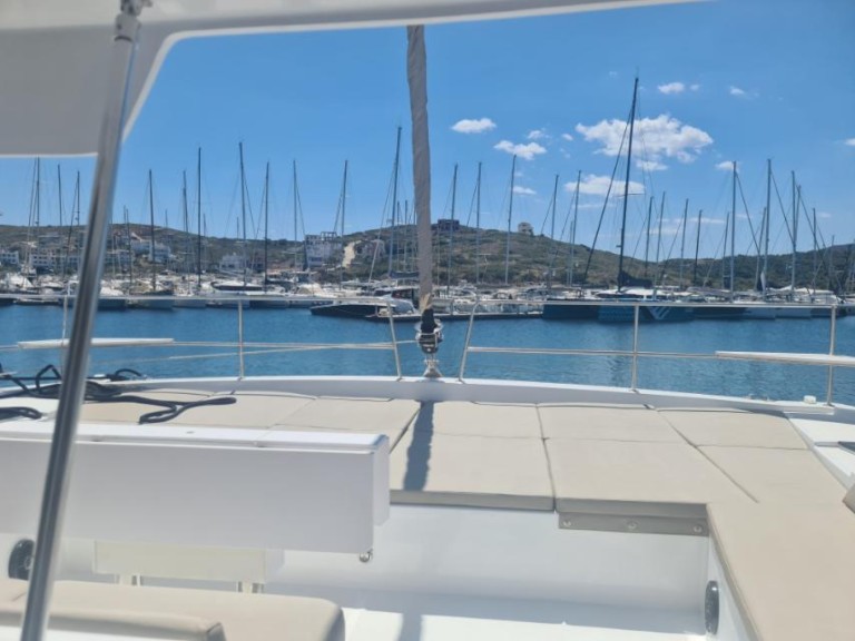 Catamaran rental with or without captain Bali Lávrio